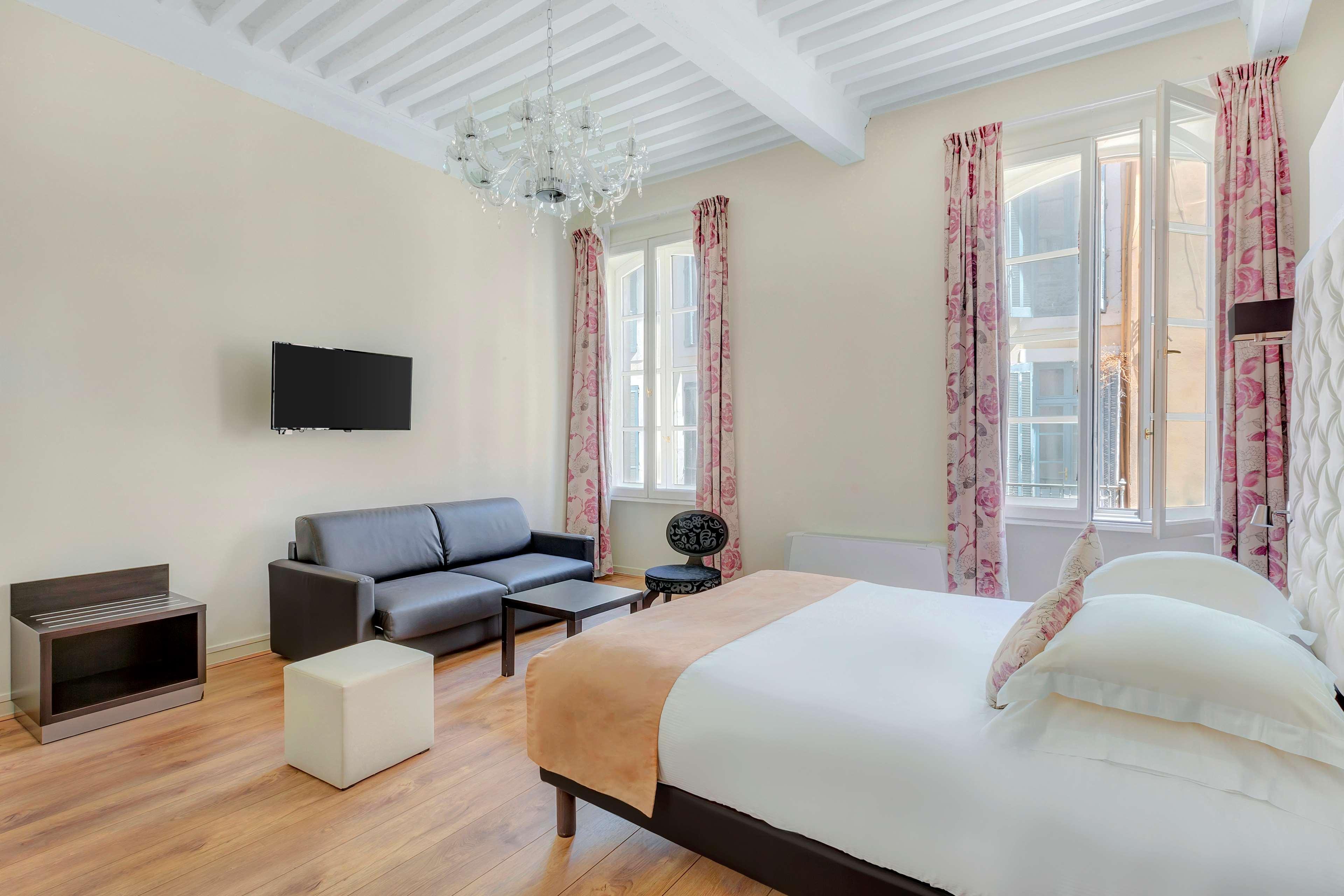 Best Western Marquis De La Baume Nîmes Zewnętrze zdjęcie