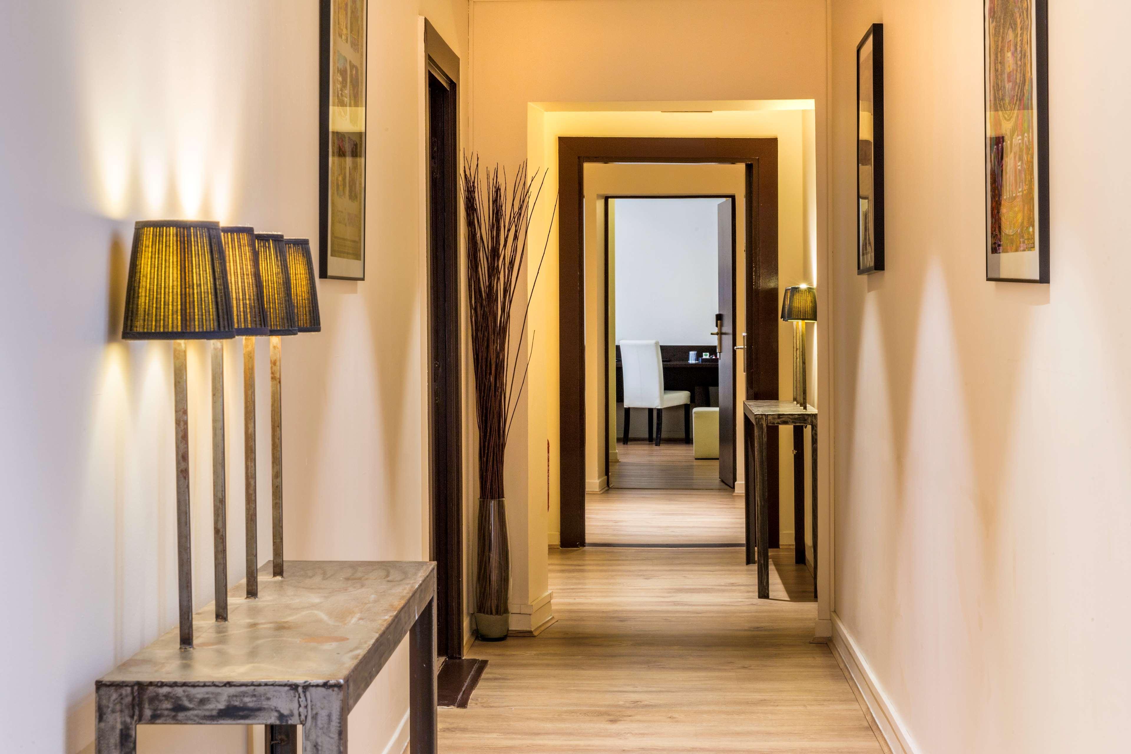 Best Western Marquis De La Baume Nîmes Zewnętrze zdjęcie