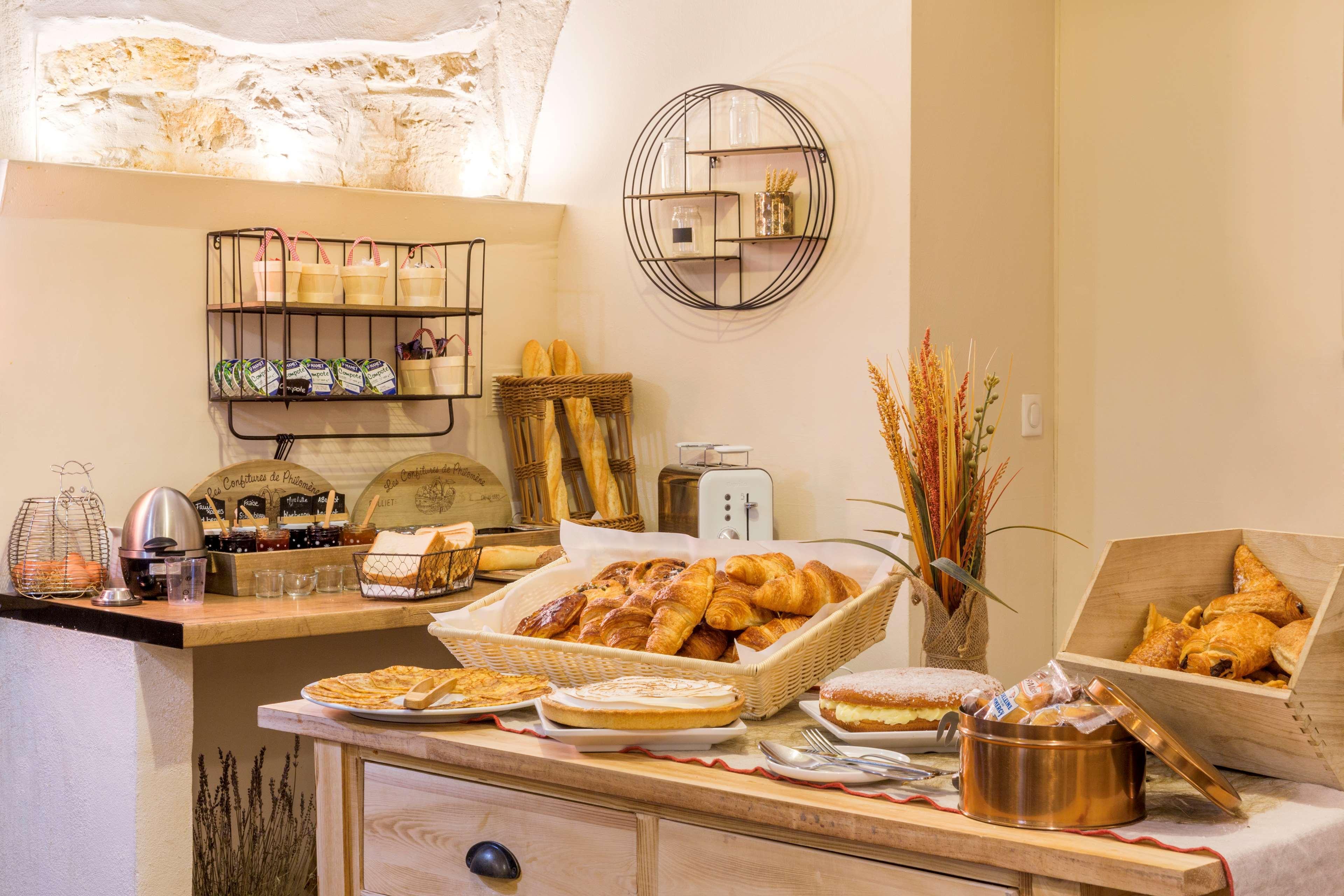 Best Western Marquis De La Baume Nîmes Zewnętrze zdjęcie