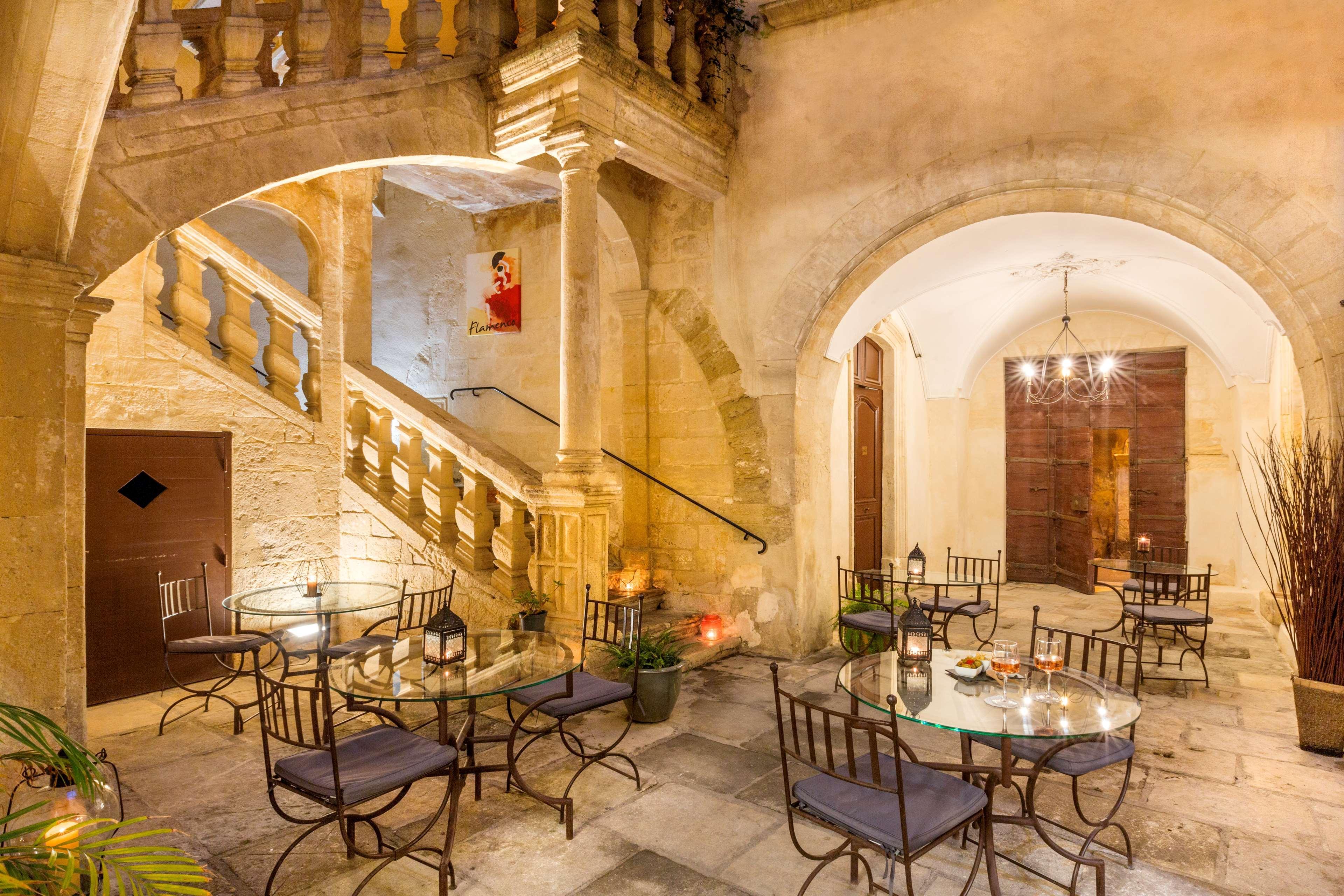 Best Western Marquis De La Baume Nîmes Zewnętrze zdjęcie