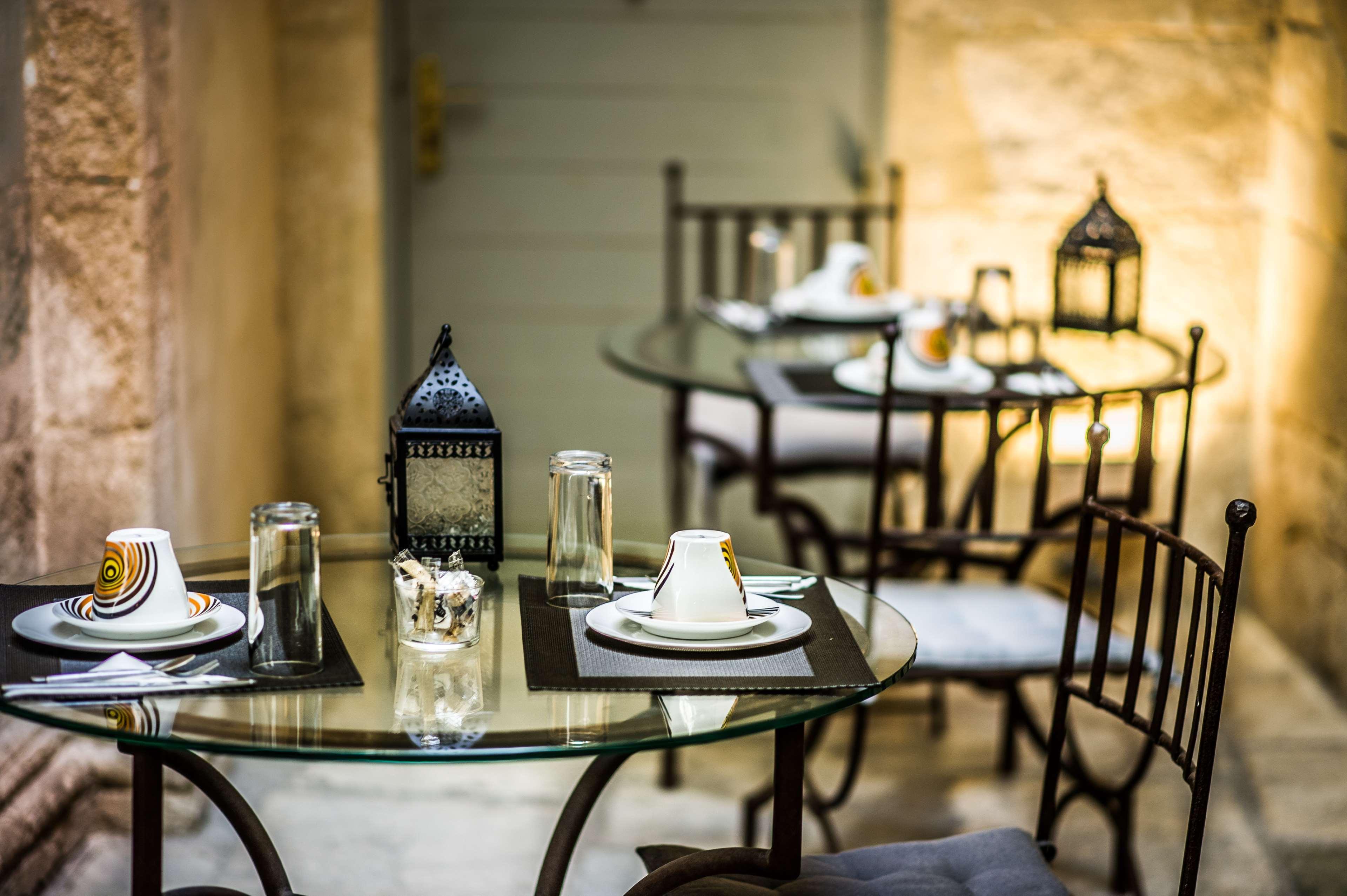 Best Western Marquis De La Baume Nîmes Zewnętrze zdjęcie