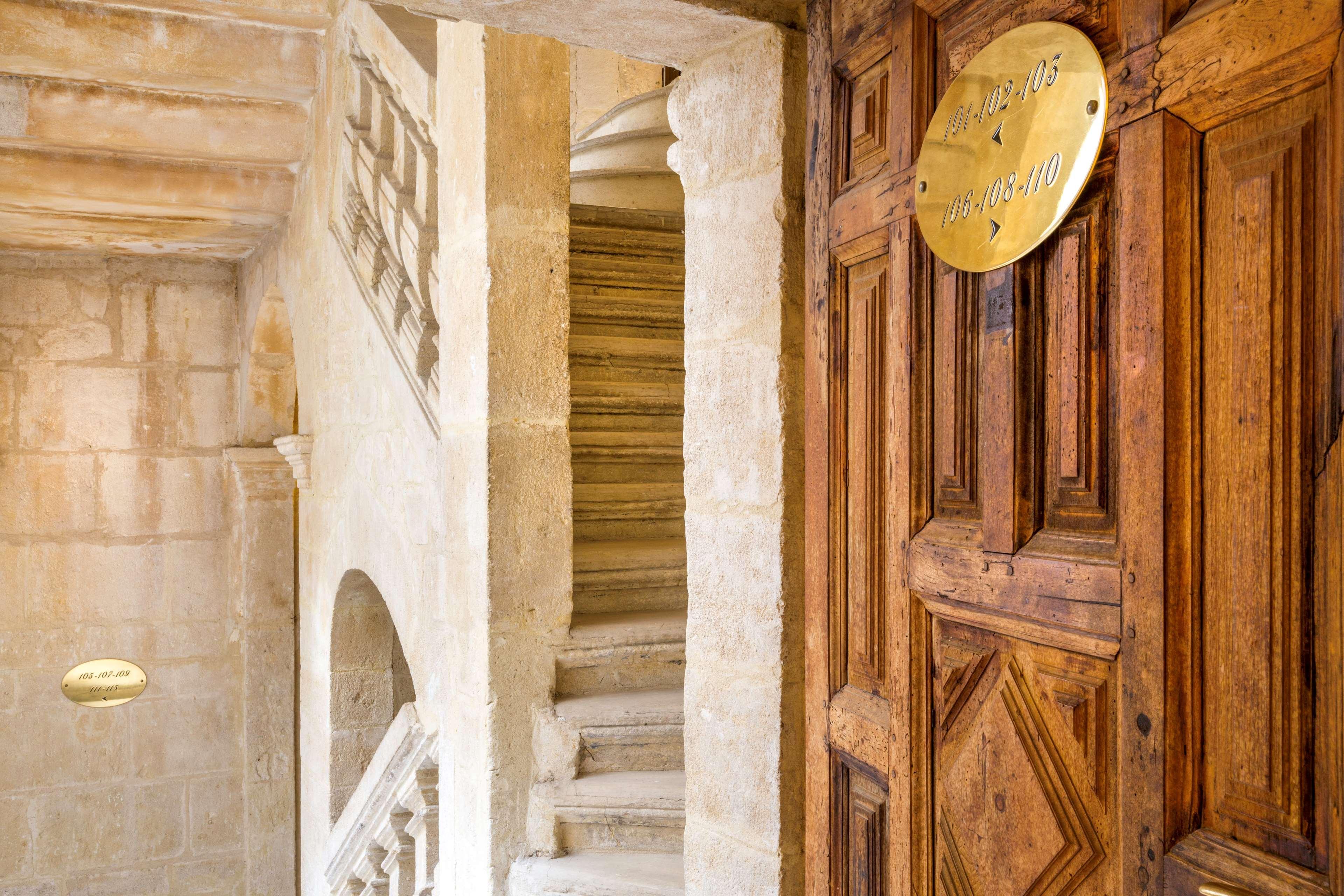 Best Western Marquis De La Baume Nîmes Zewnętrze zdjęcie