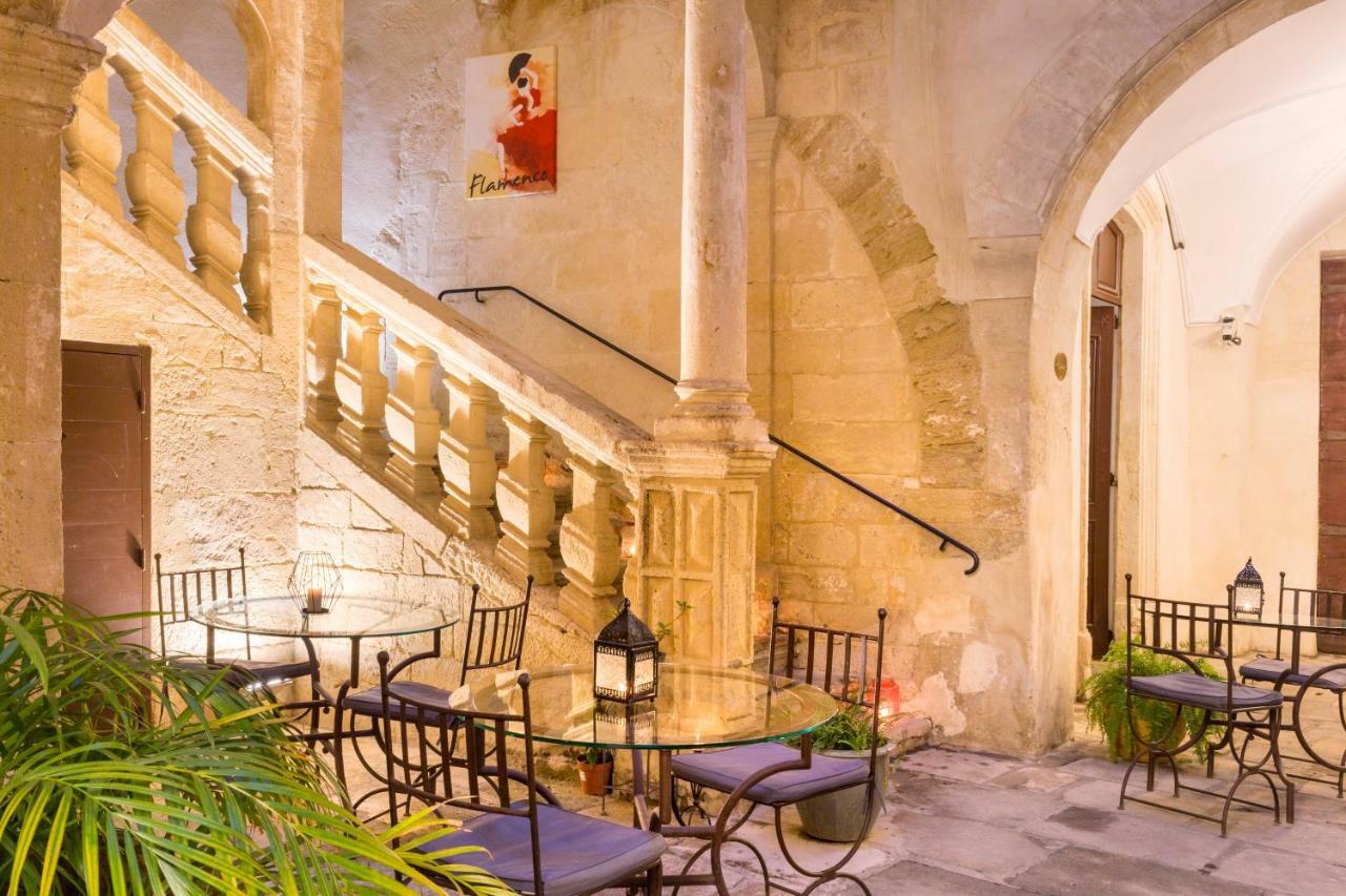 Best Western Marquis De La Baume Nîmes Zewnętrze zdjęcie